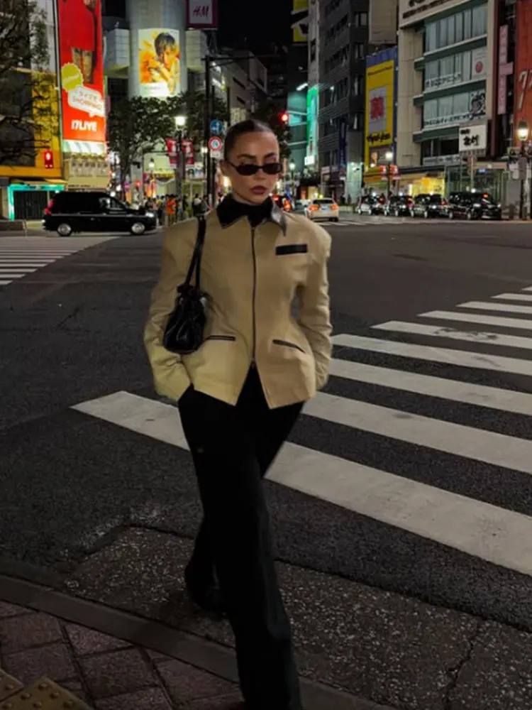 

TFAFXY Women Fashion With Pockets Zipper Jackets Vintage Leather Collar With Patchwork Long Sleeves Female Chic Lady Outfits