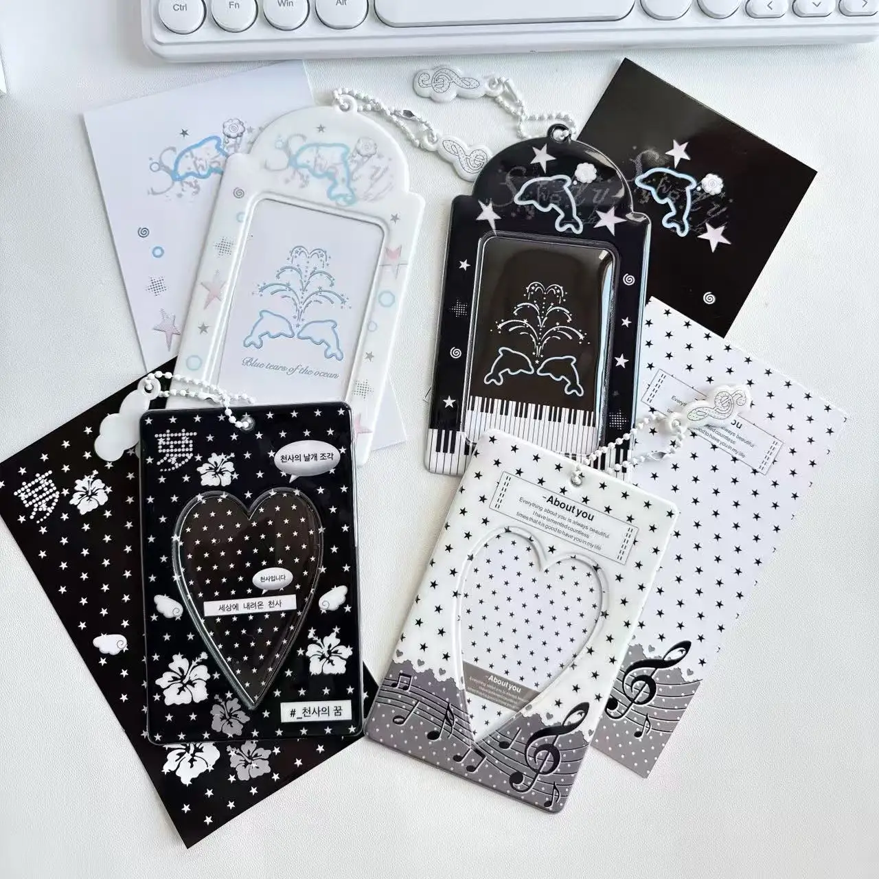 Kawaii Kpop Photocard Holder Cute Heart Dolphin Piano Design ID Card Keychain Case Bead Chain Y2K Star Photo Sleeve Bag Pendant