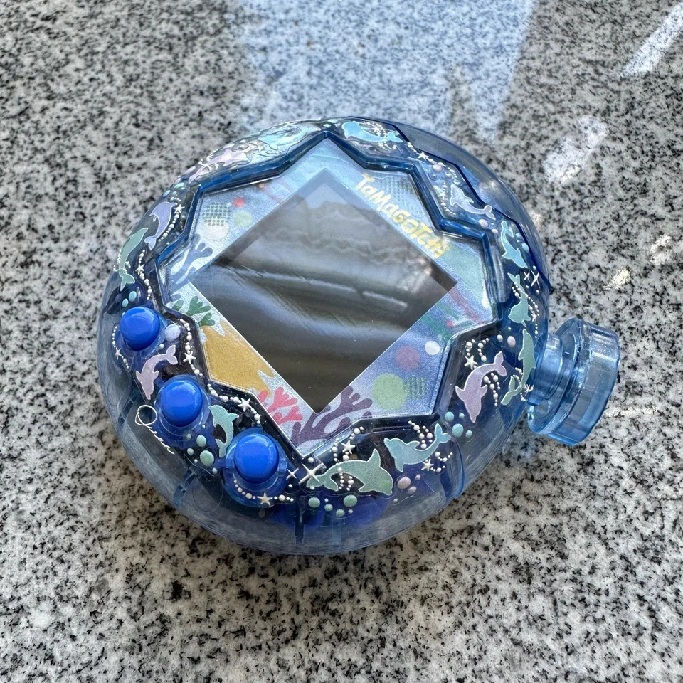 

Новый костюм для Tamagotchi Paradise, запасные части корпуса, счастливый сад, новые цветные подарки для девочек, в наличии