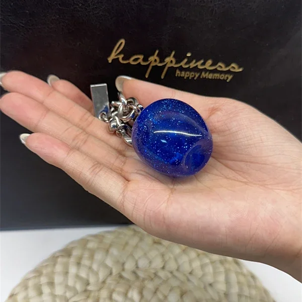 لحقيبة يد المدرب حقيبة كتف الأزرق كريستال الكرز حقيبة سحر قلادة الديكور المرأة رائعة المفاتيح مرفق جزء