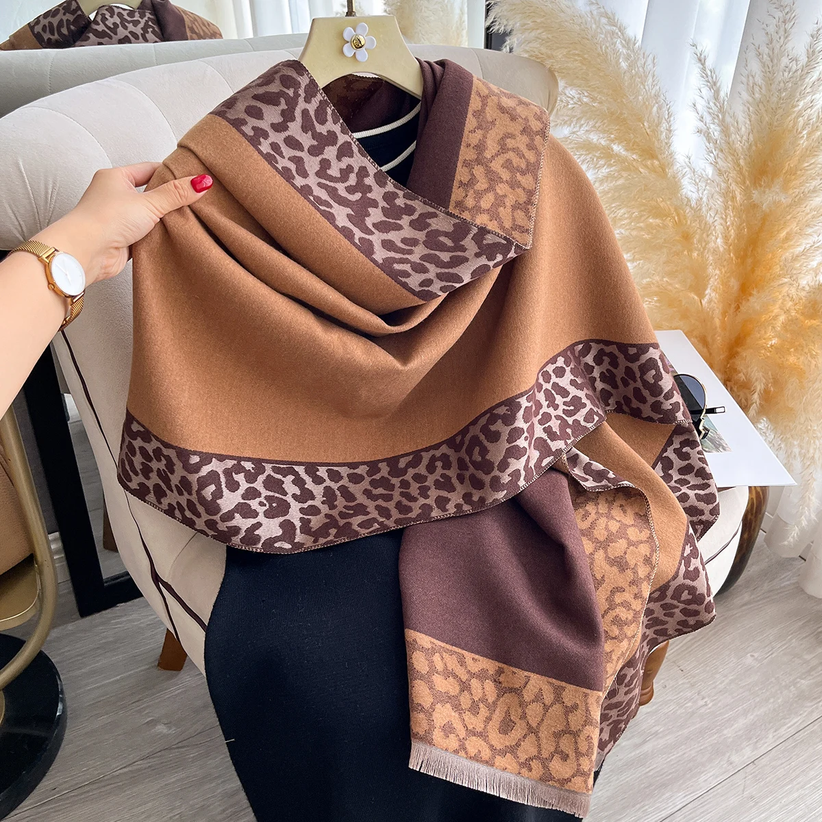 Neue Luxus Kaschmir Plaid Leopard Schal Winter Frauen Pashmina Schals Warme Decke Wraps Weibliche Dicke Schals Bufanda Schals – Detail 11