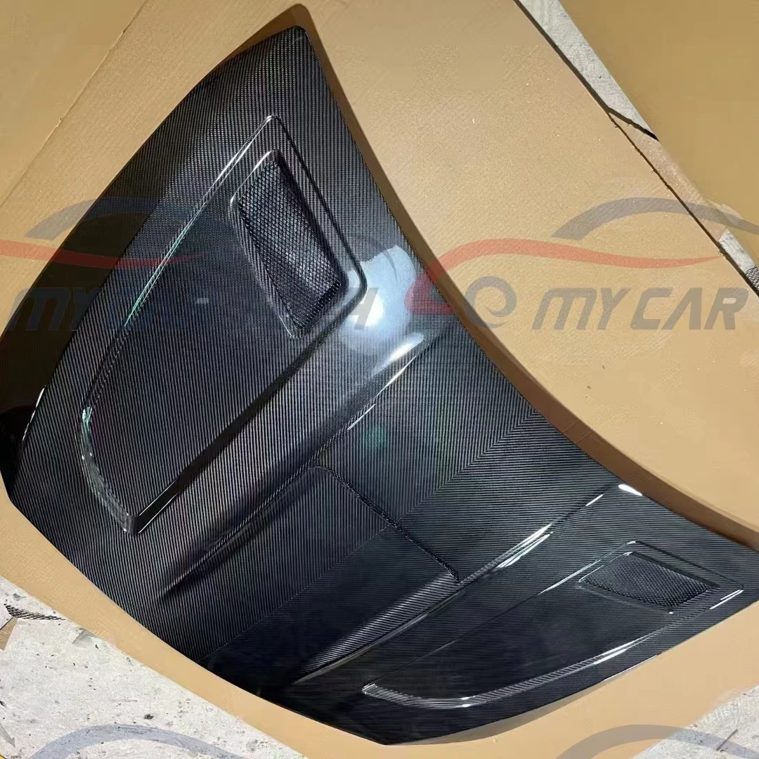 

carbon fiber engine hood for bz CLA A45 W118 W117