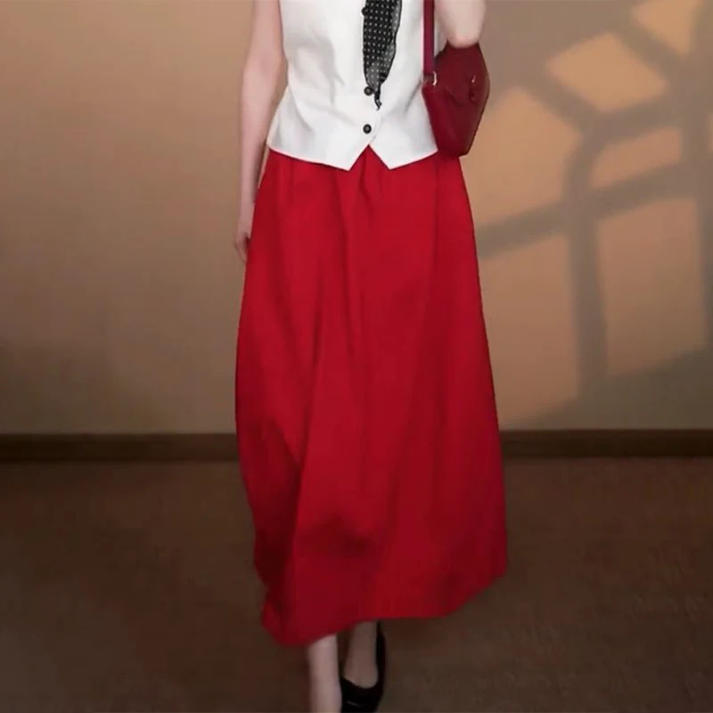 Large size 2025 temperament red skirt French retro summer thin high waist loose and thin versatile skirt