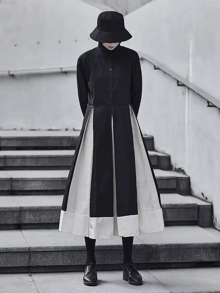 

Ladies Dress Spring And Summer New Black And White Splicing Collar Design Deconstructed Leisure Loose Fashion Large Size Skirt
