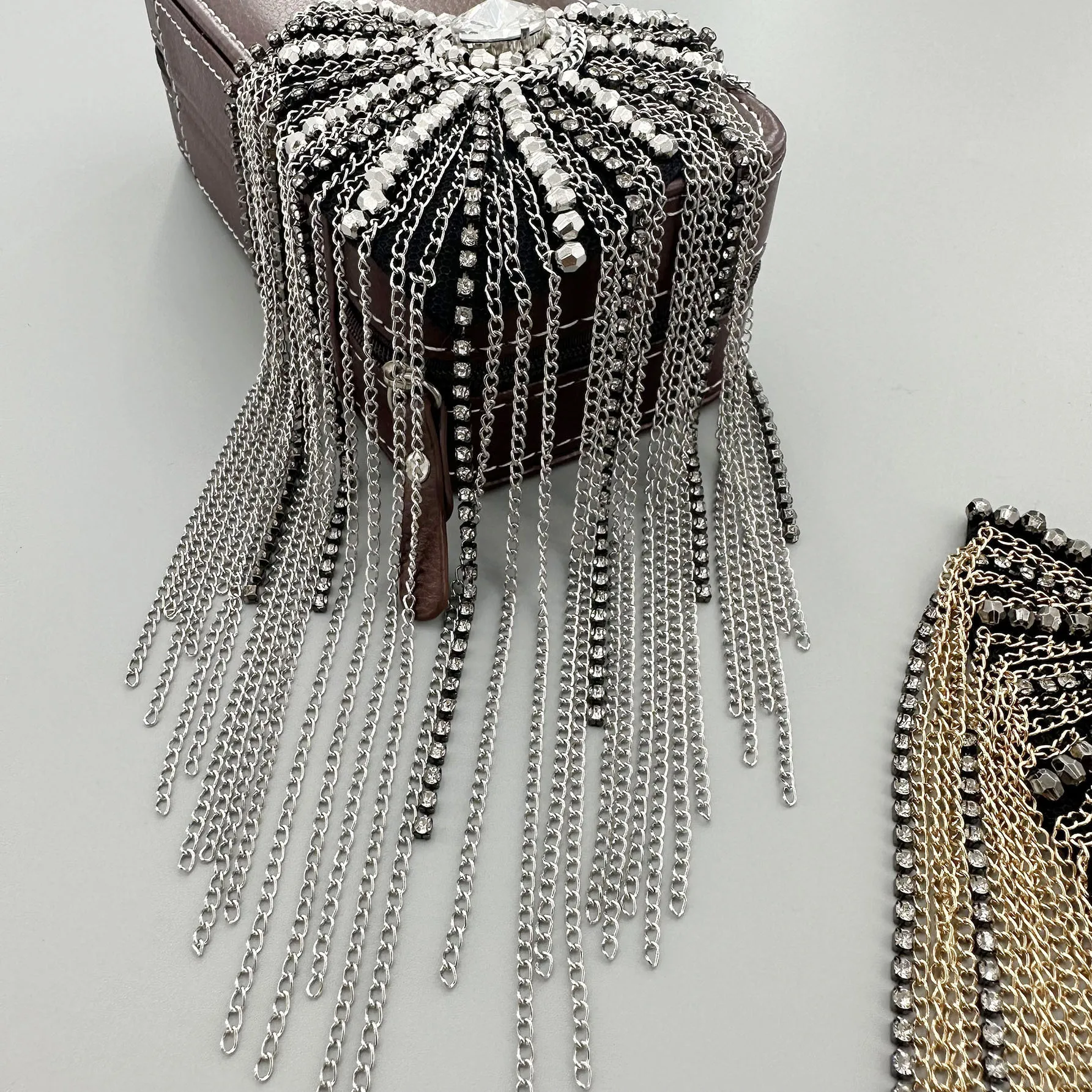 

1 пара украшений для костюма, броши/броши/броши, эполет/эполет на плечо/раретры, блестящие аксессуары для одежды ручной работы KPOP