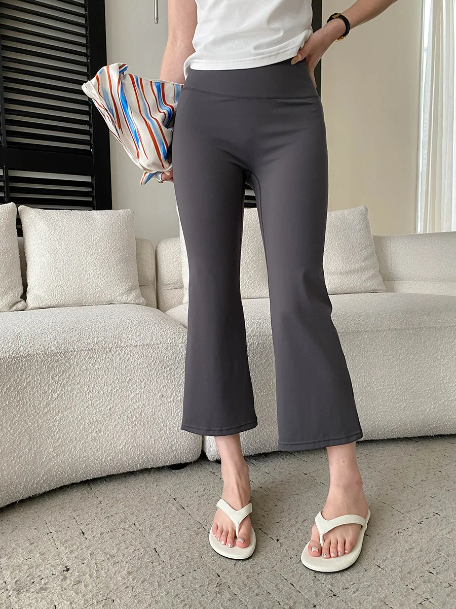 Sommerliche Damen-Yogahose in Uni-Farbe mit hoher Taille, Po-Lifting-Effekt, schmaler Passform, Bambusfaser-Beinen und leicht ausgestelltem Schnitt – Detail 15