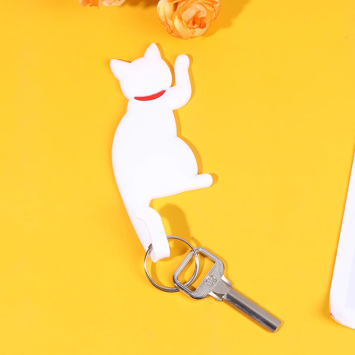 

1Pcs Fashion Cat Magnetic Hook Decorative Fridge Sticker Strong Hold for Door Cabinet Whiteboard Phone Case Wall Mounting