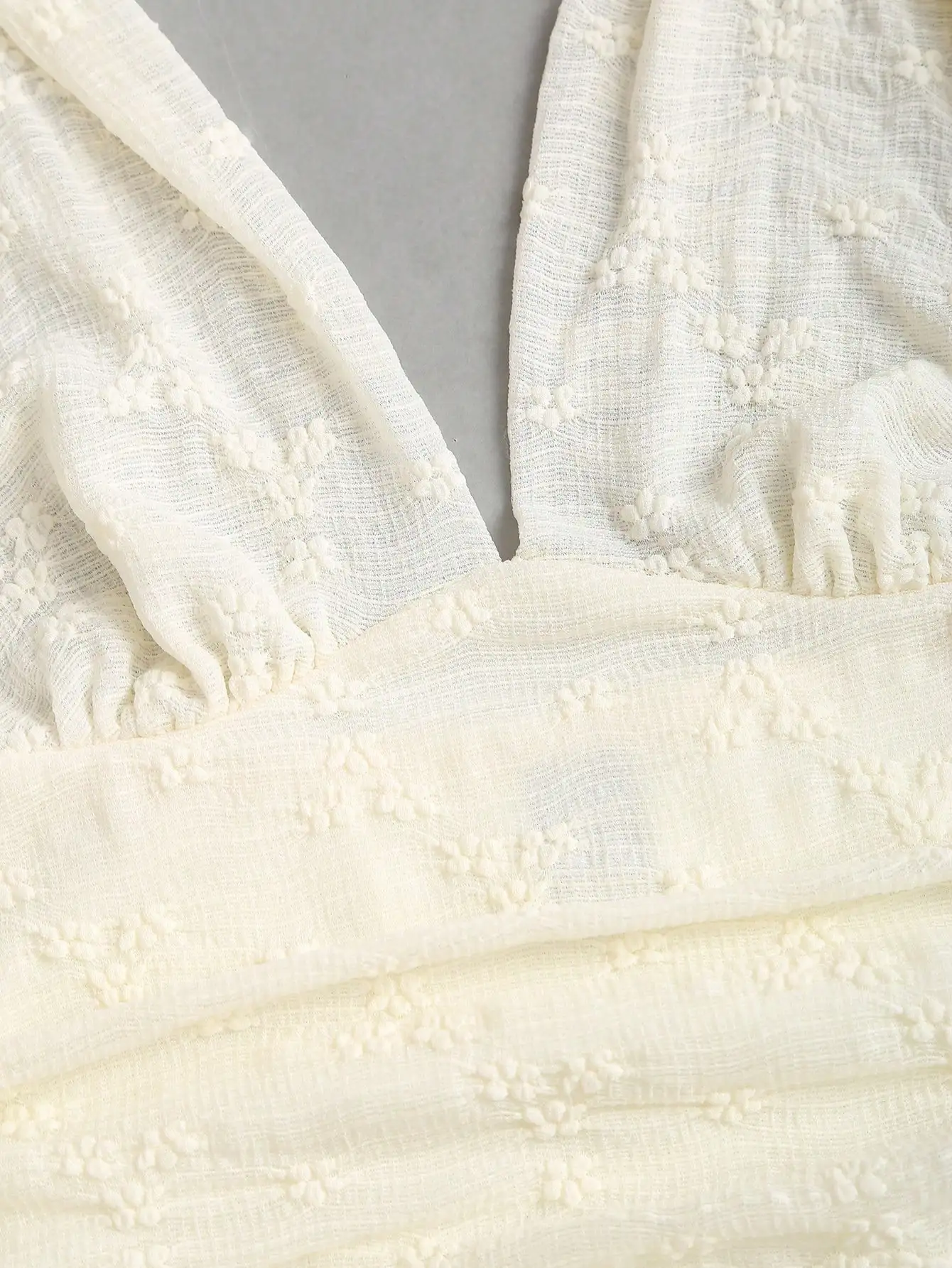 Vestido curto romântico com gola halter e babados em camadas para primavera verão casual estilo doce