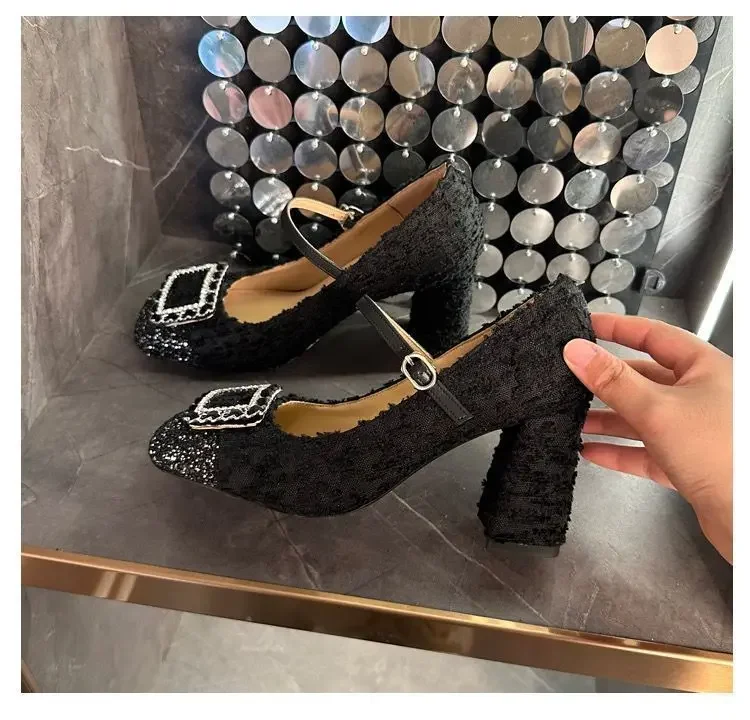 Little Fragrant Wind For Women\'s 2025 Spring/Summer New Thick Heels With High Heels, Straight Line, Wrapped Sandals