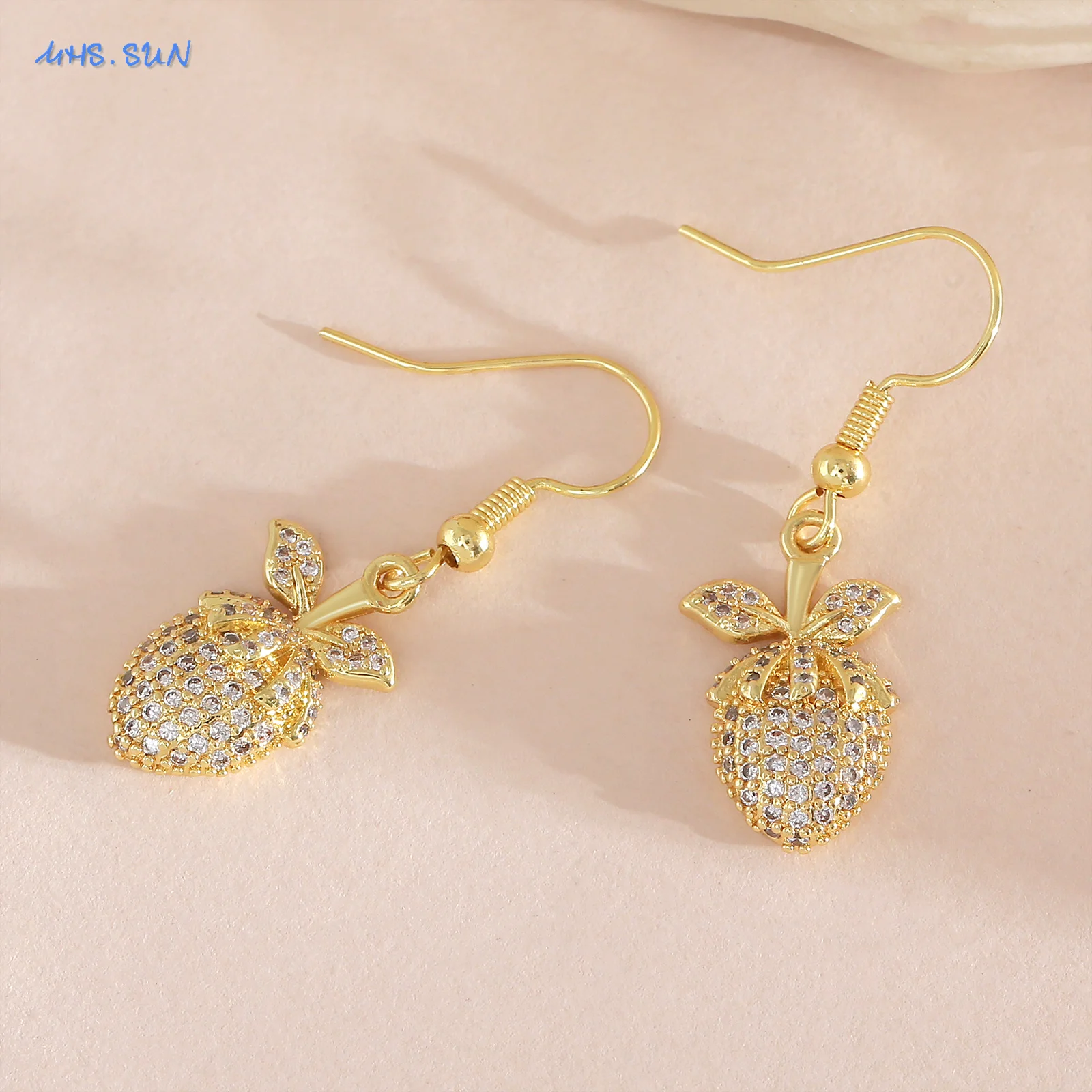 SUNSLL مكعب الزركون الفراولة إسقاط أقراط الفاكهة الكلاسيكية مطلية بالذهب أنيقة مجوهرات الحفلات هدايا 1 زوج للنساء الفتيات #5