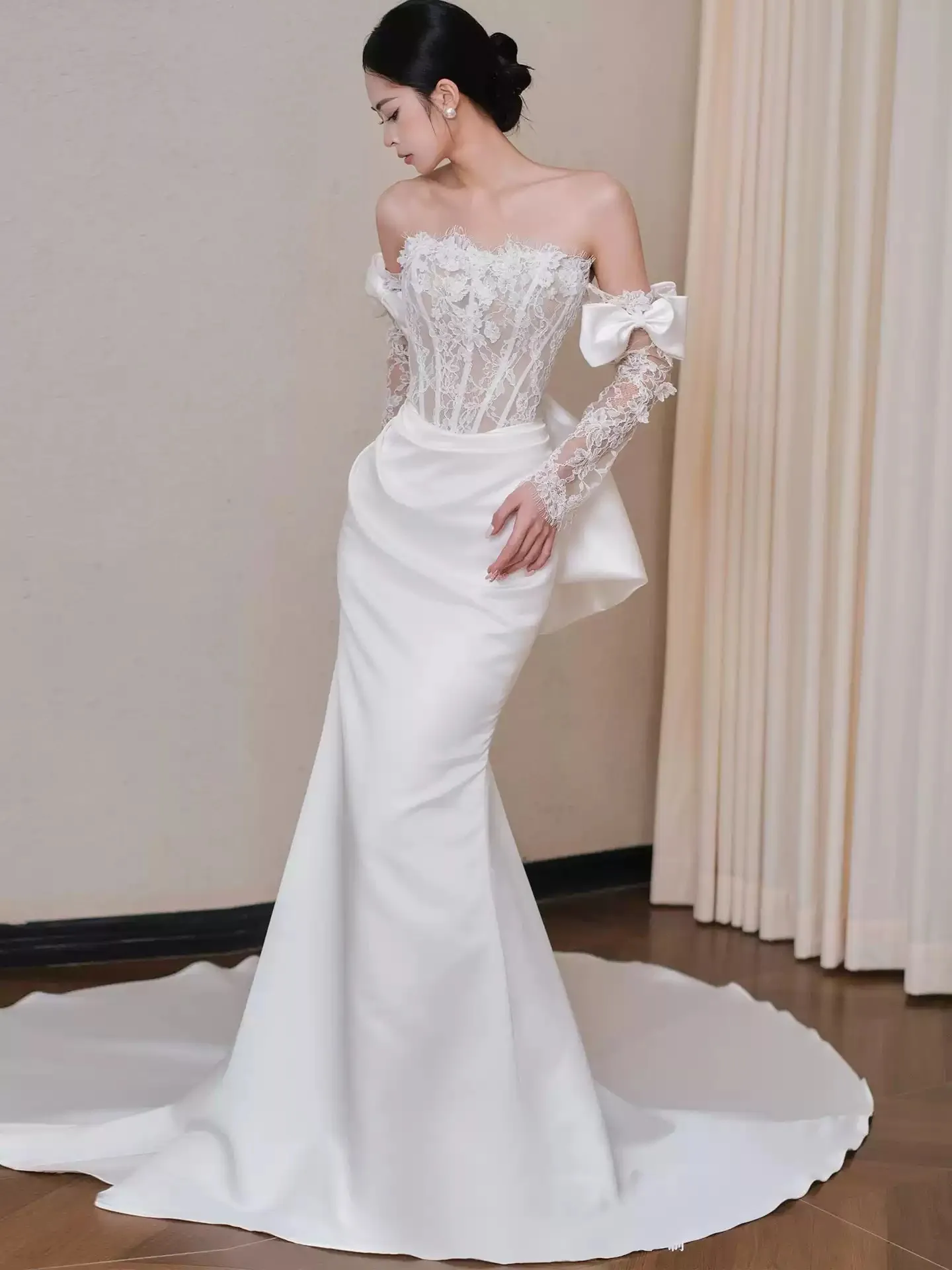 

French Mermaid Wedding Dresses 2025 Bridal Gowns Strapless Lace-up Back Wedding Gowns Lace Applique with Detachable Bow