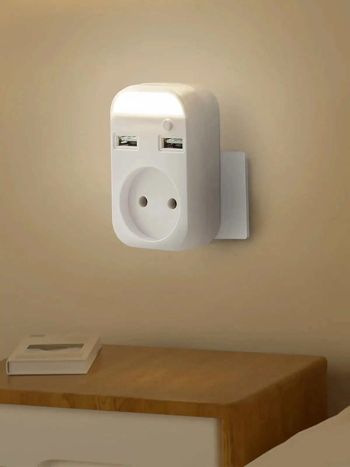 USB Socket  Adapter  EU Standard Outlet And Night Light With Switch EU Plug To EU And US Plug To EU A8