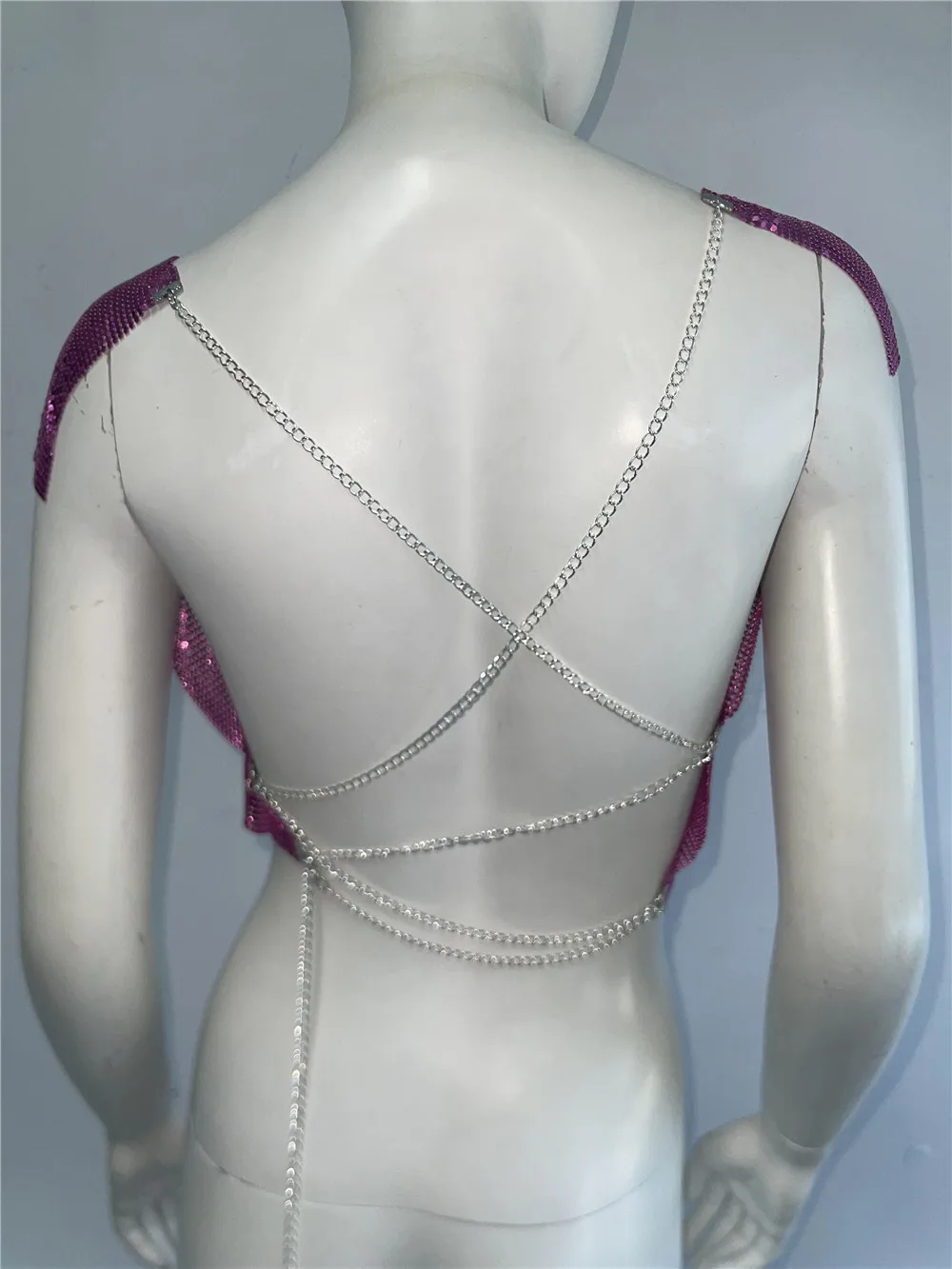 Fashion Women Metal Sequins Tank Top Summer Sexy Backless V Neck Sleeveless Crop Top Rave Festival Party Camisole Streetwear