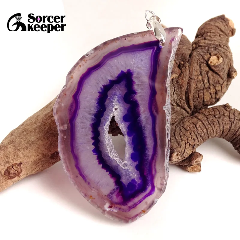 الطبيعية عناقيد كريستالية الأحجار الكريمة والمجوهرات مصقول الأوجه الأرجواني شريحة العقيق الخرز الخام الفن قلادة قلادة للرجال AA074