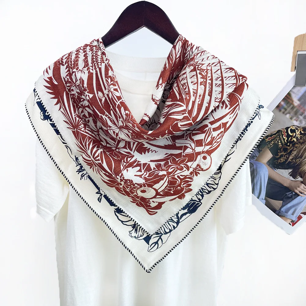 シルクウールスカーフ 85CM 冬ショール 高級デザイナー スクエアバンダナ 手巻きショール スカーフ ダブルフェイス 母 クリスマスギフト