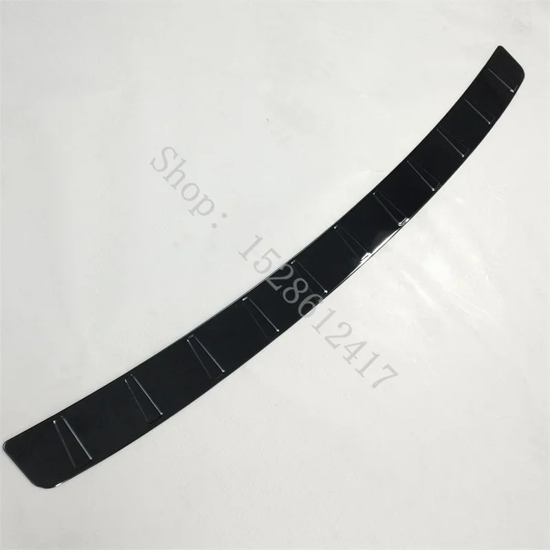 for For Volvo XC60 2018 2019 2020~2025 Trunk Door Guard Strips Sill Plate Protector Rear Bumper Guard Trim Car accessories