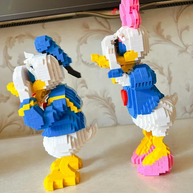 New Disney Mickey Minnie Daisy Donald Duck Building Blocks ประกอบ Micro-particle ของเล่นเพื่อการศึกษาเครื่องประดับของขวัญ