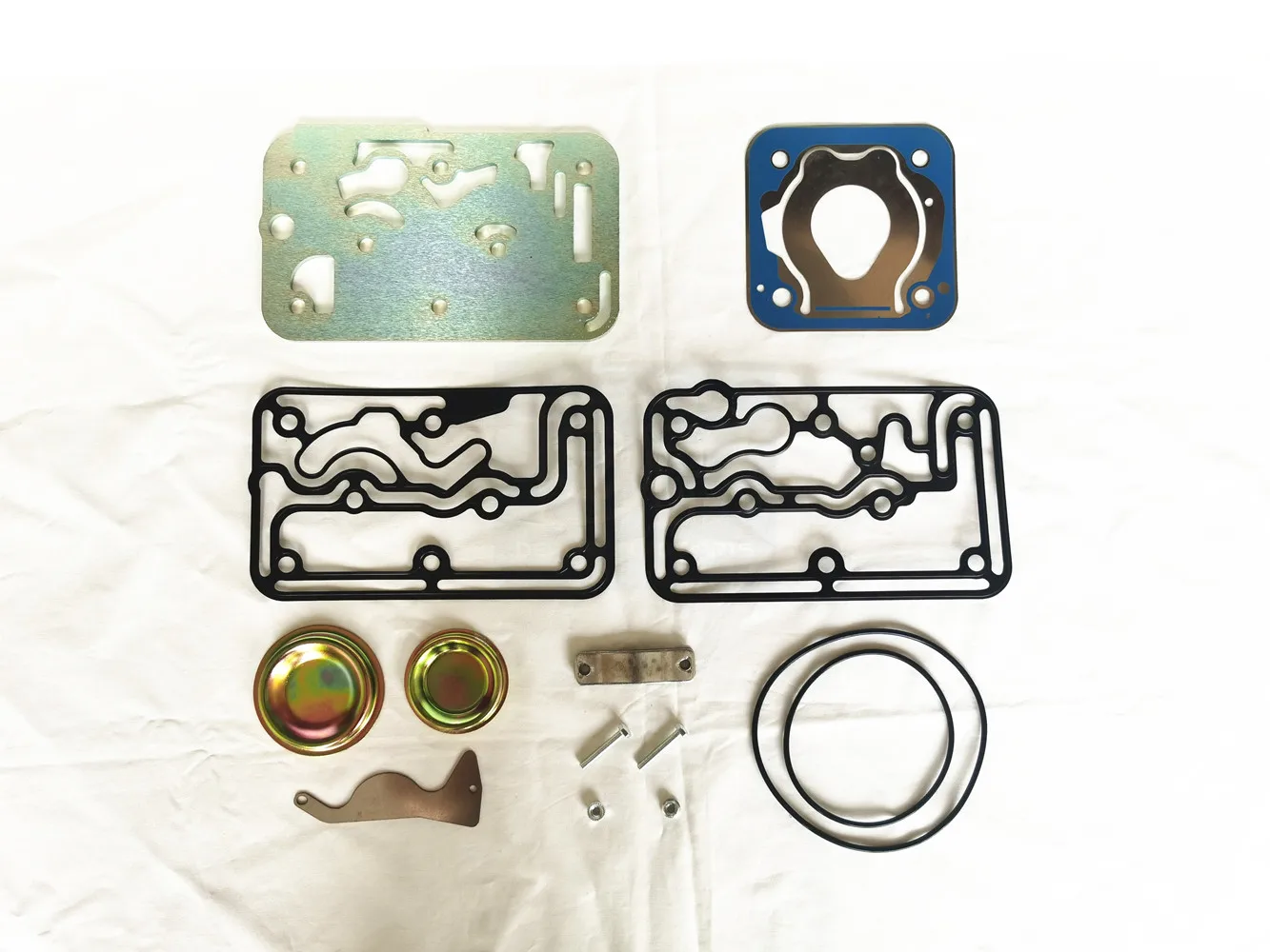 One Set Repair Kits 1300025750 For Volv- Truck Air Compressor 4123520290 20382346 20478166 21353457 85000116 85009340