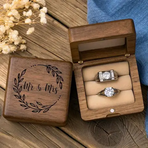 mrs & mr Wedding Ring Wooden Box Laser Engraving for wedding Ceremony Ring Bearer Ring Box Wedding band holder wedding supplies