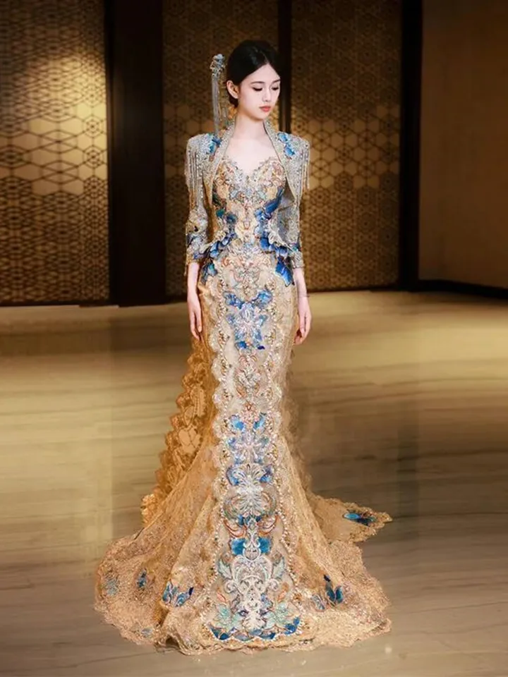 gold chinese wedding dress Bride Chinese Cheongsam Phoenix Embroidery Women Wedding Dress Gold Qipao  Suit