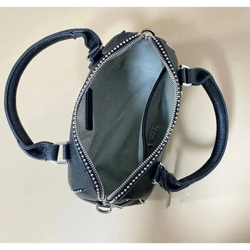

2025 New High quality Fashionable Women Shoulder Bag Black Rivet Retro Crossbody Bag Luxury Design Casual Ladies Handbag