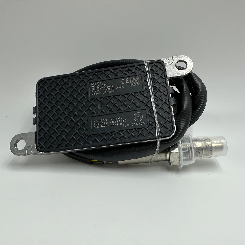 OE 4326862 5WK96751C High Quality NGK Probe NOX Nitrogen Oxygen Sensor 4326862RX 2872945 Made In Germany For Cummins Engine 24V