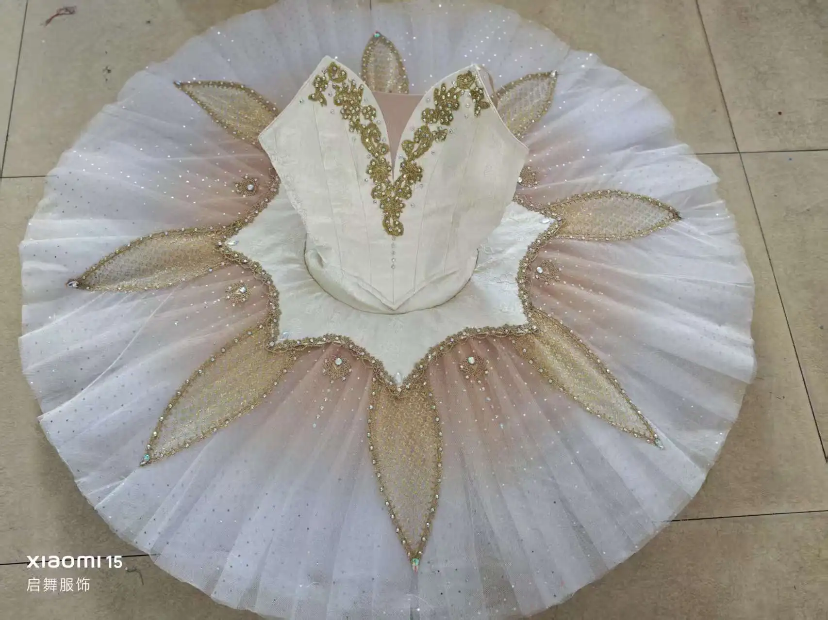 새로운 발레 스커트 전문 클래식 팬케이크 투투 의상