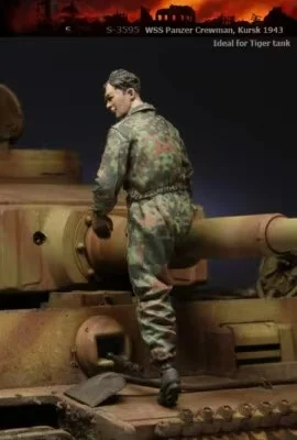 1:35 Resin kit  Waffen-SS Panzer Crew, Kursk 1943  4 Collectible Unassembled Sculpture for Hobbyists