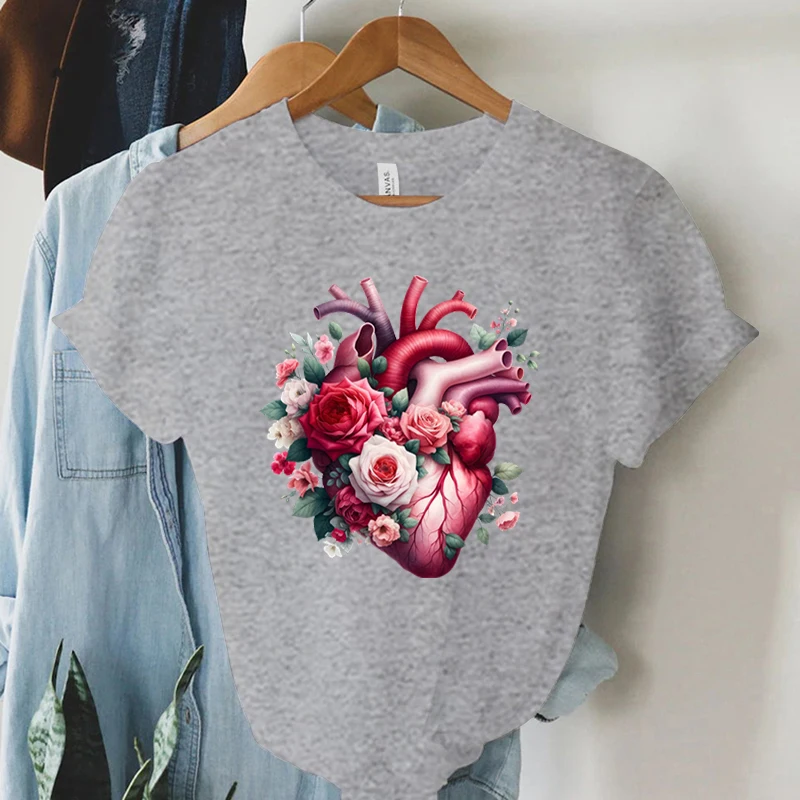 Watercolor Heart Floral T-shirt Women Funny Anatomical Graphic Tee Shirt Top Aesthetic Vintage Women Cardiology Nursing Tshirts