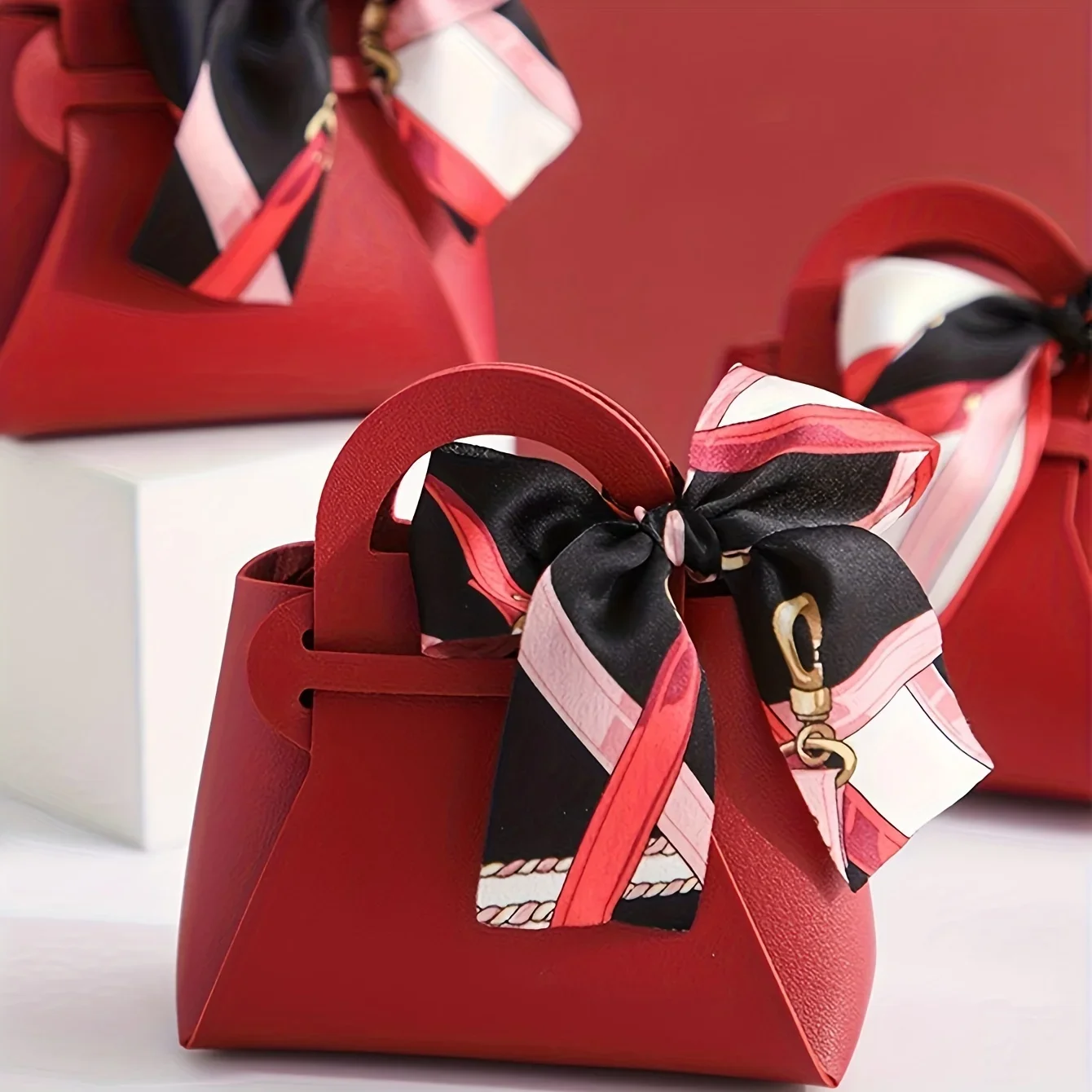 1pc, Leather Gift Bags Wedding Favour Bag For Guest Mini Handbag With Ribbon Candy Packaging Box