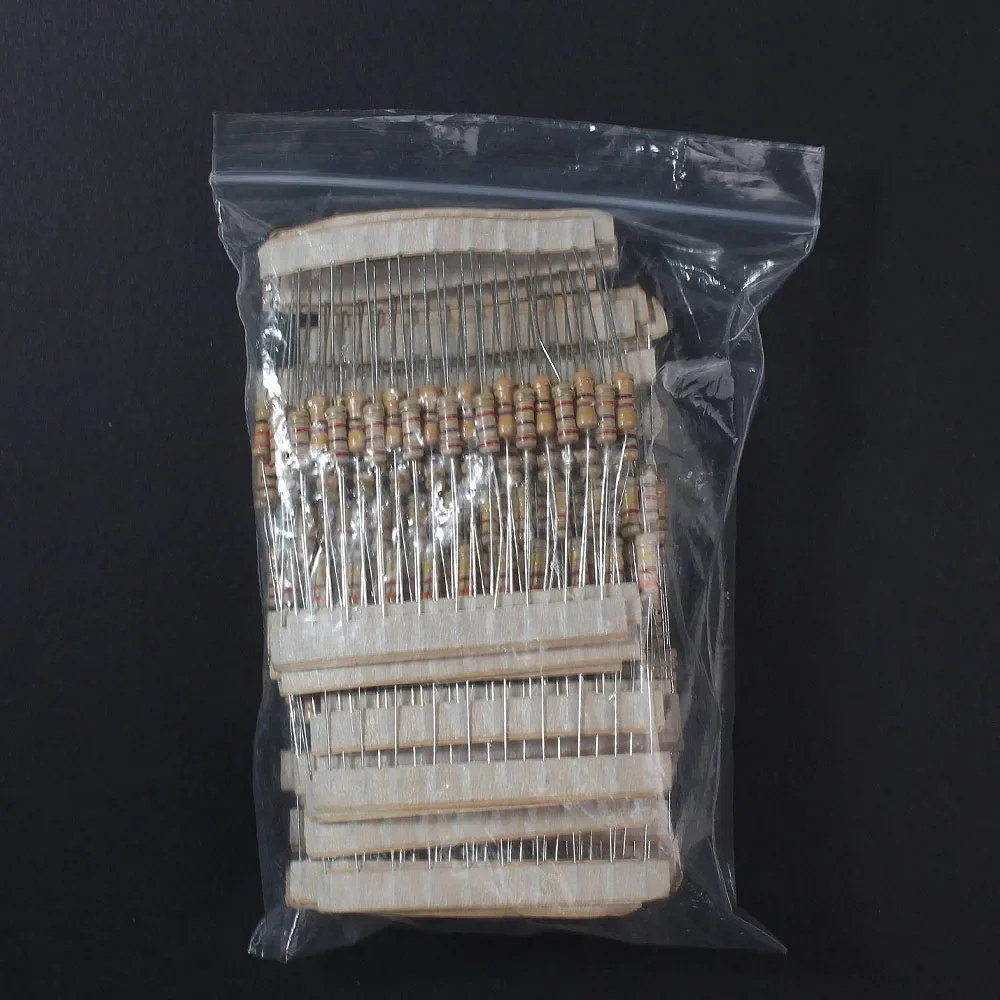 300PCS/Lot 1/2W 30 Kinds Carbon Film Resistor set, 0.5W Resistance 5% 1 ohm ~ 3M Color Ring Resistance Assortment kit