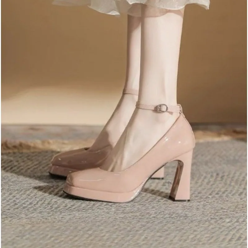 

European American Style Simple Thick Heeled Super High Heel Waterproof Platform Patent Leather Square Head Strap Single Shoes