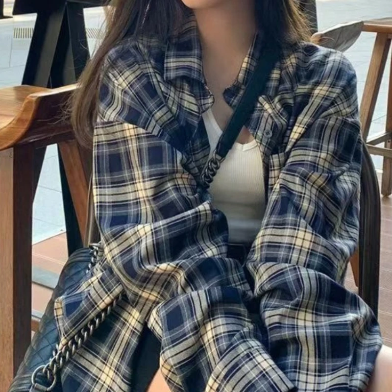 

Checkered Shirt Women's Autumn Long Sleeved Top Women's Retro Fashion Single Breasted Shirt Women's Loose Checkered Shirt