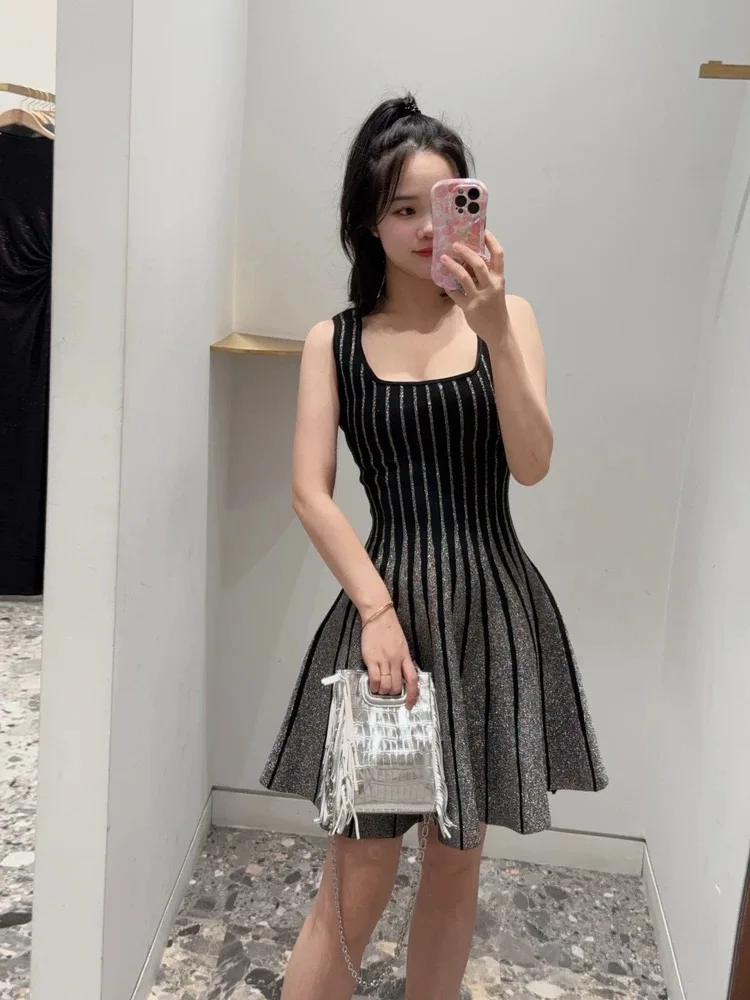 Stylish vertical striped sleeveless halter dress black knitted tinsel striped stretchy Slim A-line women\'s dresses 2024 new