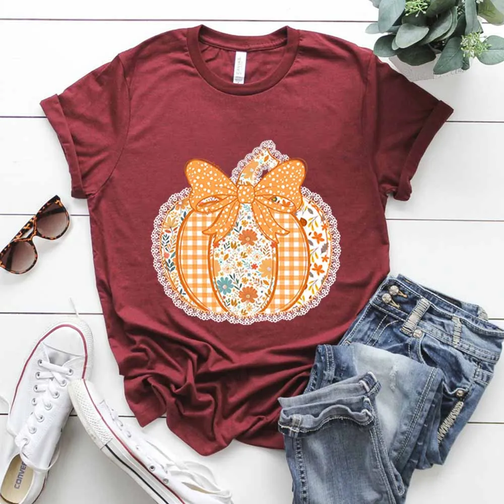 Vintage Patchwork Pumpkin Fall Shirt Preppy Floral Pumpkin T-shirt Lace Flower Graphic Tee Tis The Season Thanksgiving Tshirt