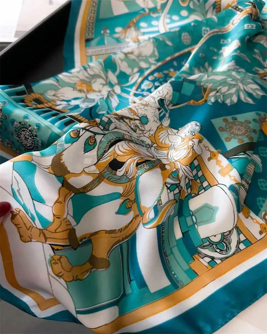 Luxury Design Women Silk Scarf Hair Scarves Square Print Headscarf 70cm Summer Shawl Designer Hijab Wrap Headband Bandana Lady