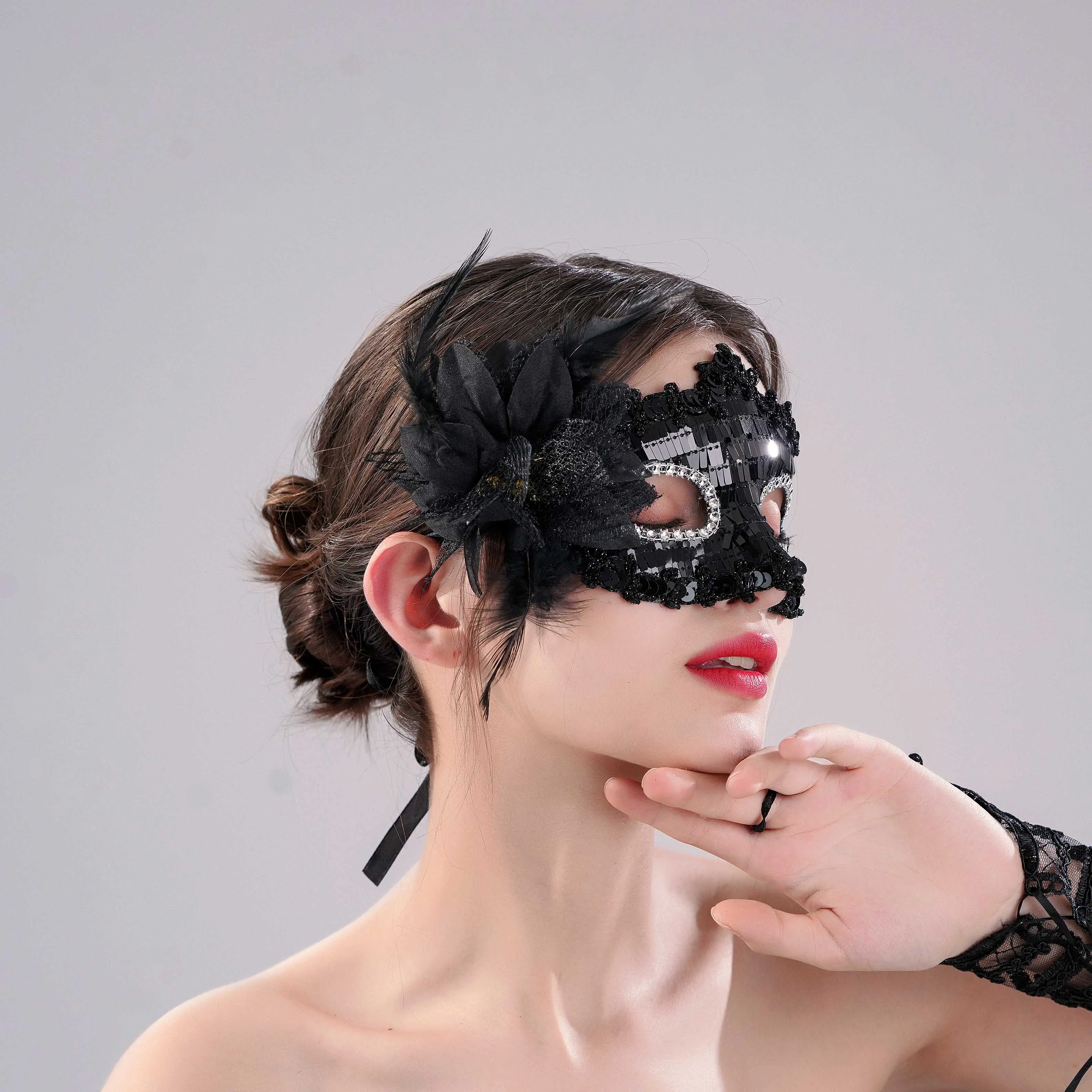 Itacazzo Decorative Props Mysterious & Sexy Ladies\' Masquerade Ball Decorative Mask