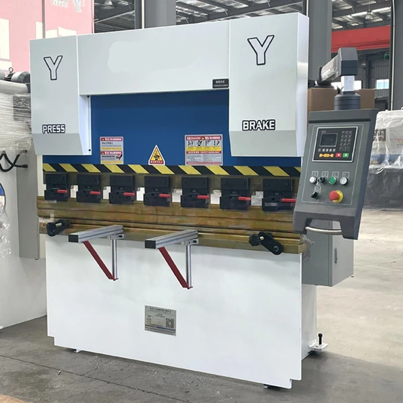 Small Press Brake Machine 30T/1600 Metal Hydraulic Press Brake Machine