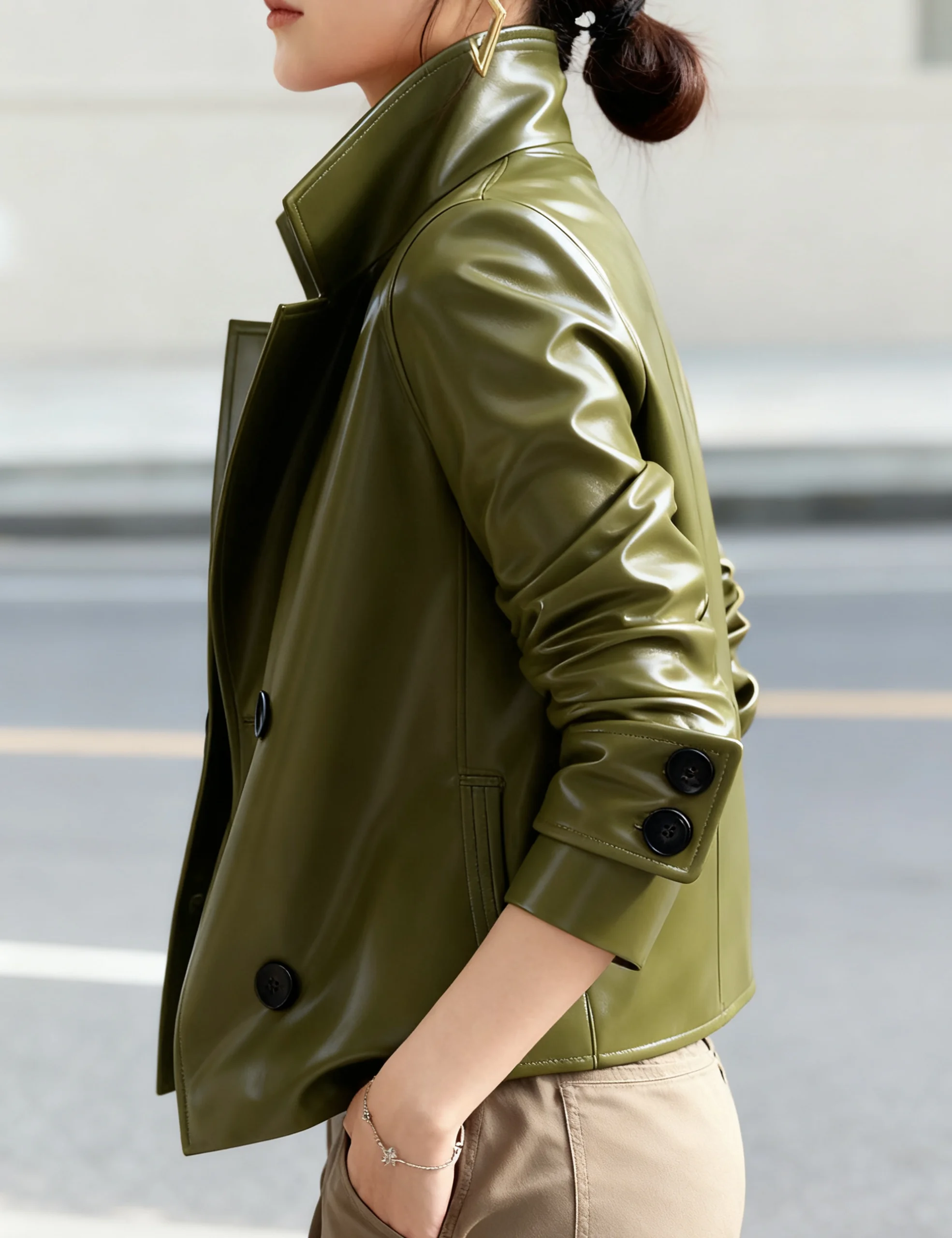 Vestes d'automne et d'hiver en Faux cuir pour femmes, nouvelles manteaux de fête à manches longues en cuir PU, courts, vert frais, tendance, pour dames urbaines, 2025