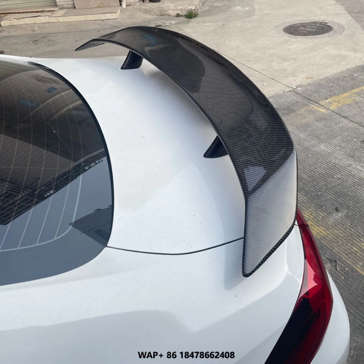 

For Mercedes Benz Honda General Motors Carbon Fiber Tail Wing Universal for Three Box Cars with Openings Spoiler