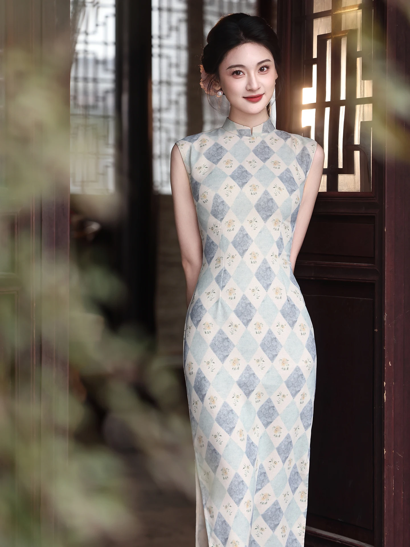 

Новинка: Элегантный повседневный топ в китайском ретро-стиле без рукавов, улучшенный крой, весна-лето, с завышенной талией, стройнящий силуэт