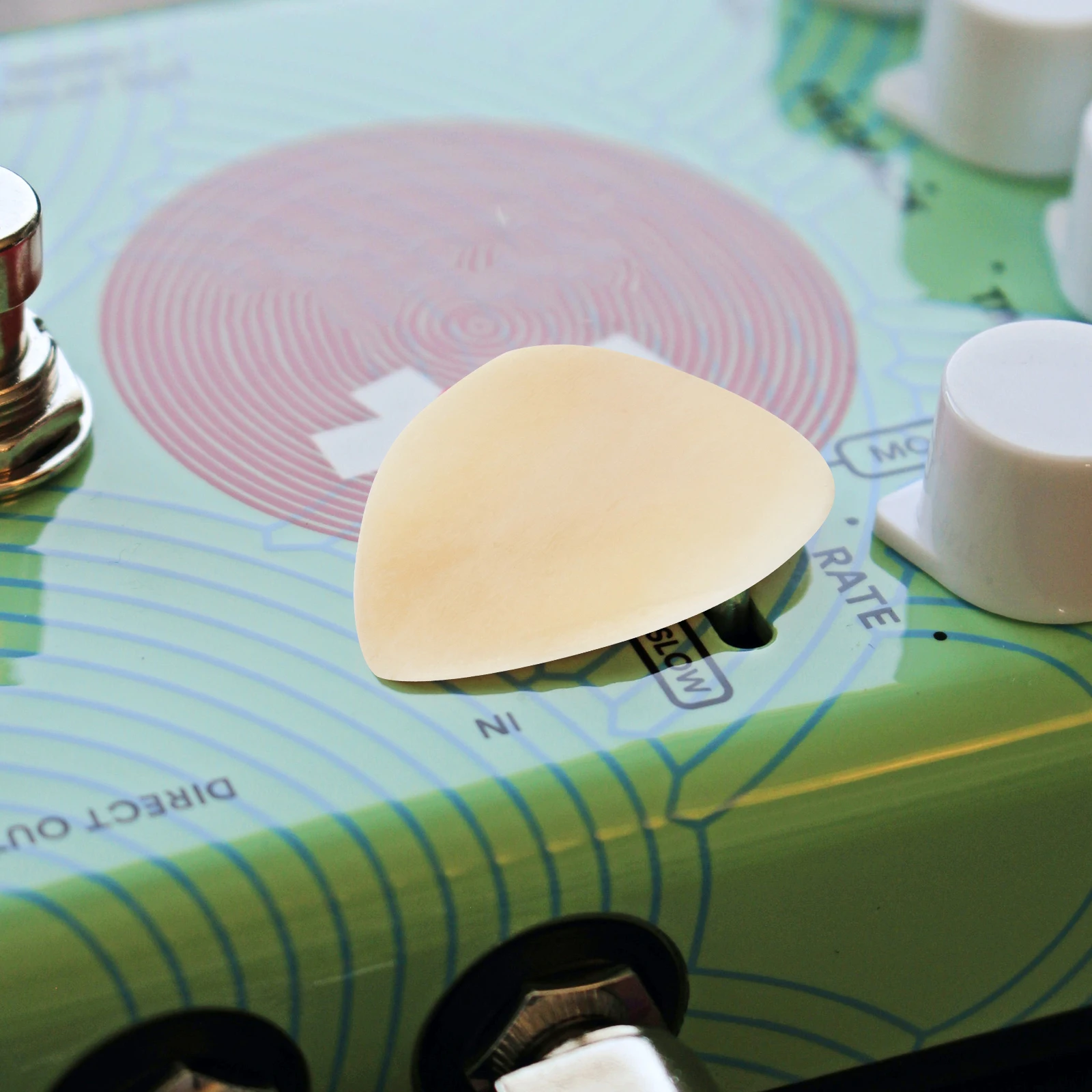 

3pcs Ox Bone Durable Bass Accessories Compact Practice Picks Natural Plectrums Professional Pick Replacements Stringed