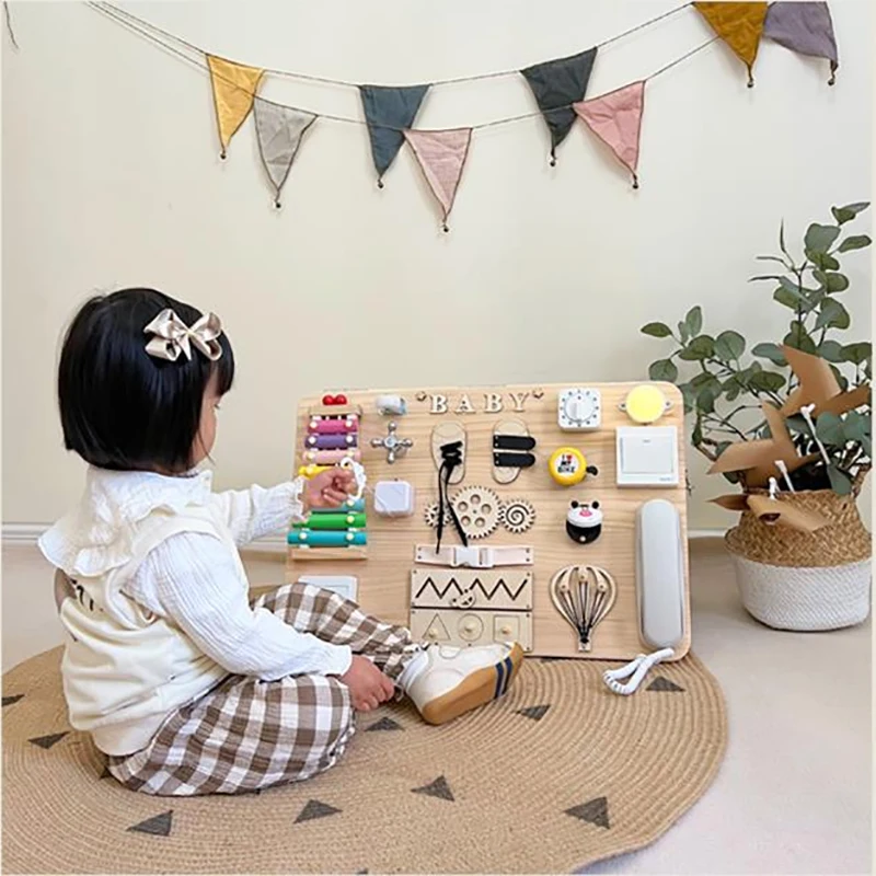 Yürümeye başlayan Meşgul Kurulu Montessori DIY Ahşap Oyuncaklar Bebek için Meşgul Kurulu Aksesuarları ışık anahtarı çocuklar için Educational
