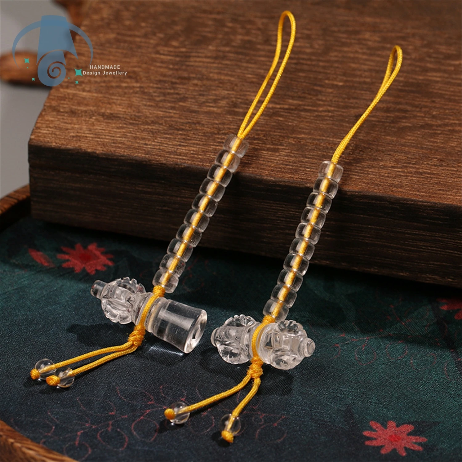 Clear Quartz Mala Counter Vajra Ghanta Prayer Bead Accessory Hand Carved Buddhist Ritual Tool for Meditation Mantra Practice