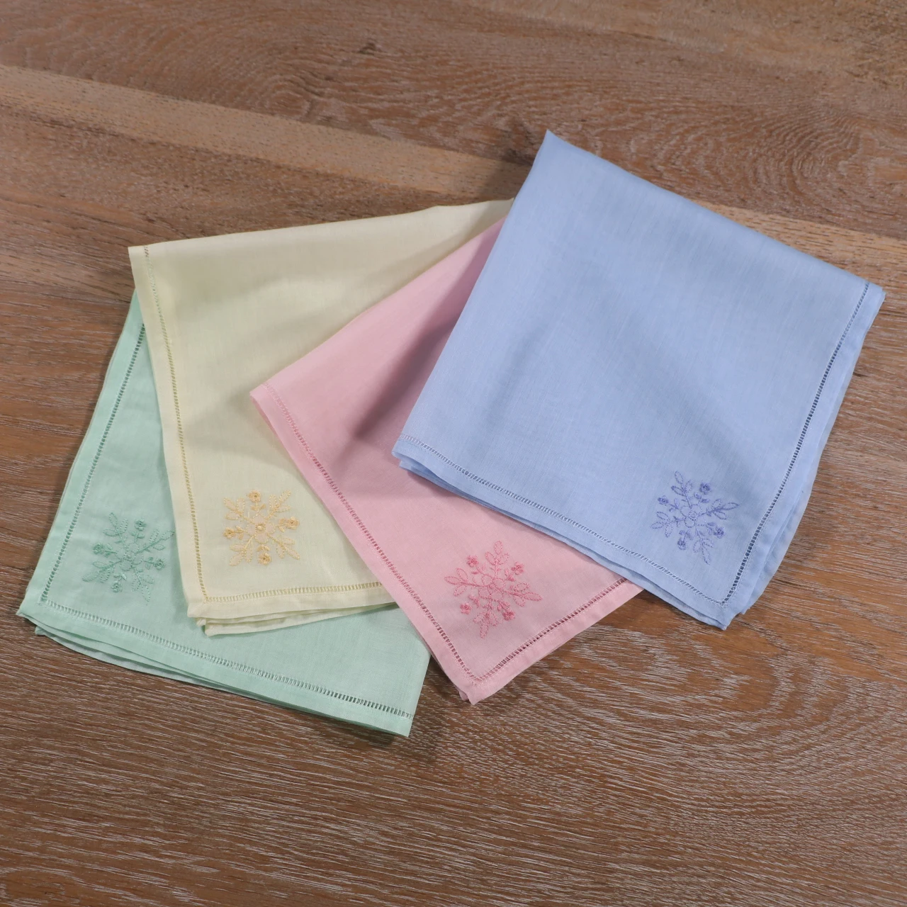 

S030 Pink/Yellow/Bule/Green 12 Pieces Cotton 16“x16" Japanese style Women Hanky Hand Embroidered Wedding Handkerchief