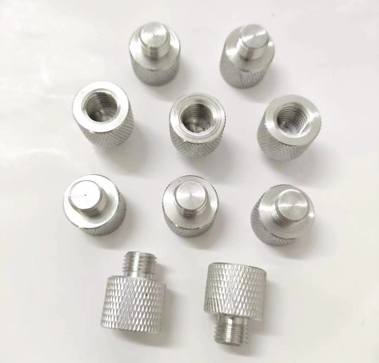2 szt./10 szt. 3/8 24 męski na M10*1,5 śruba żeńska adapter do montażu ze stopu aluminium złącze adaptera