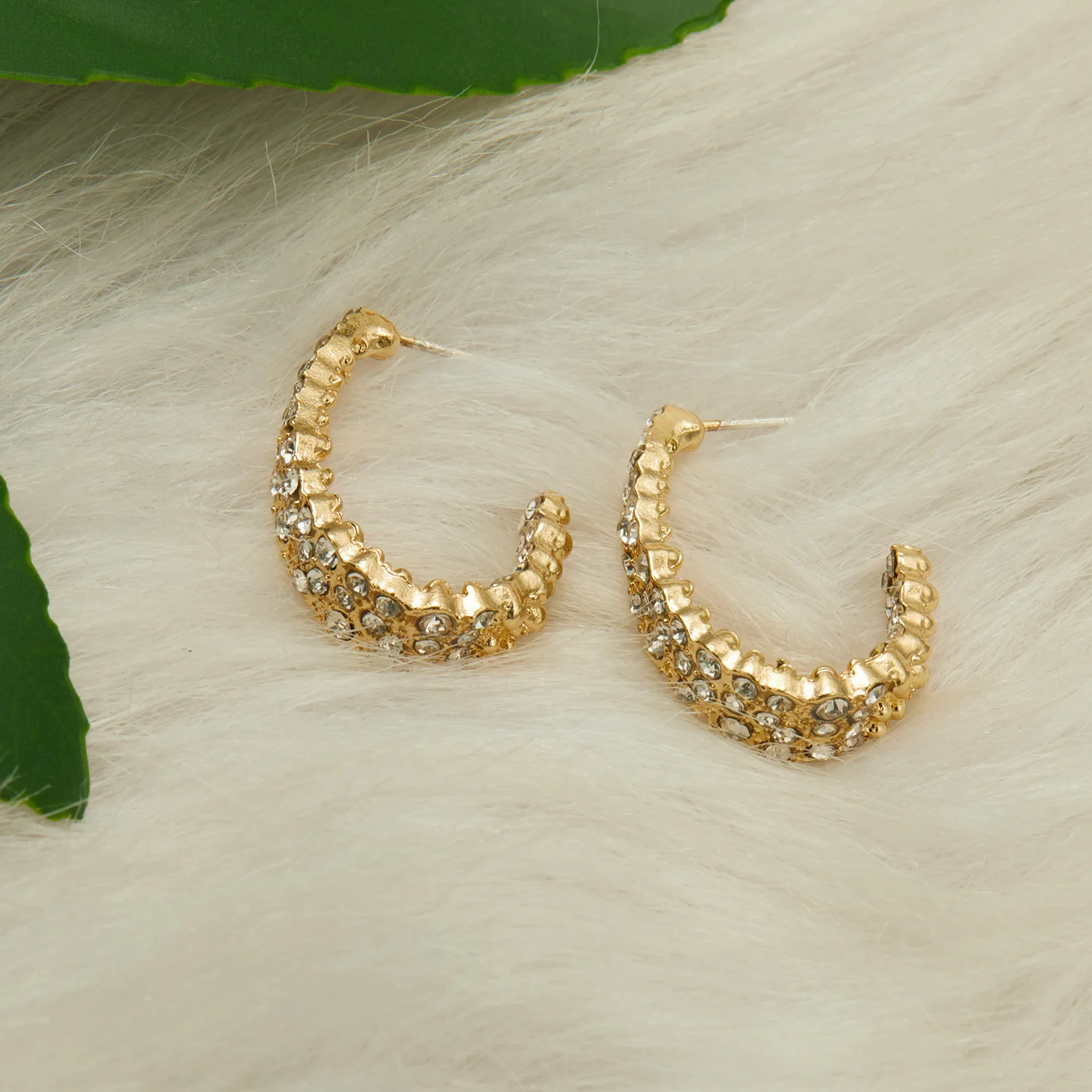 Exquisite Shiny Rhinestone Gold Color Circle Hoop Earrings For Women Temperament Personality Exaggerated Earring Fashion Jewelry