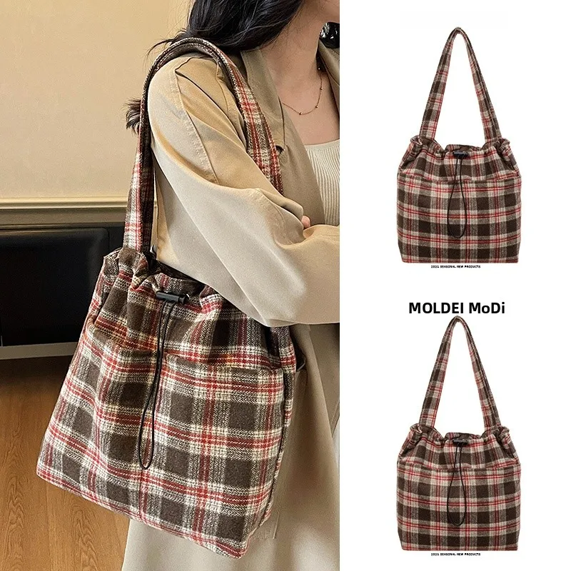 

Fall Winter Large Capaci Commuter Tote Bag Women's 2025 New Plaid Brown Single oulder Underarm Bag Faion Trend Soft Handle