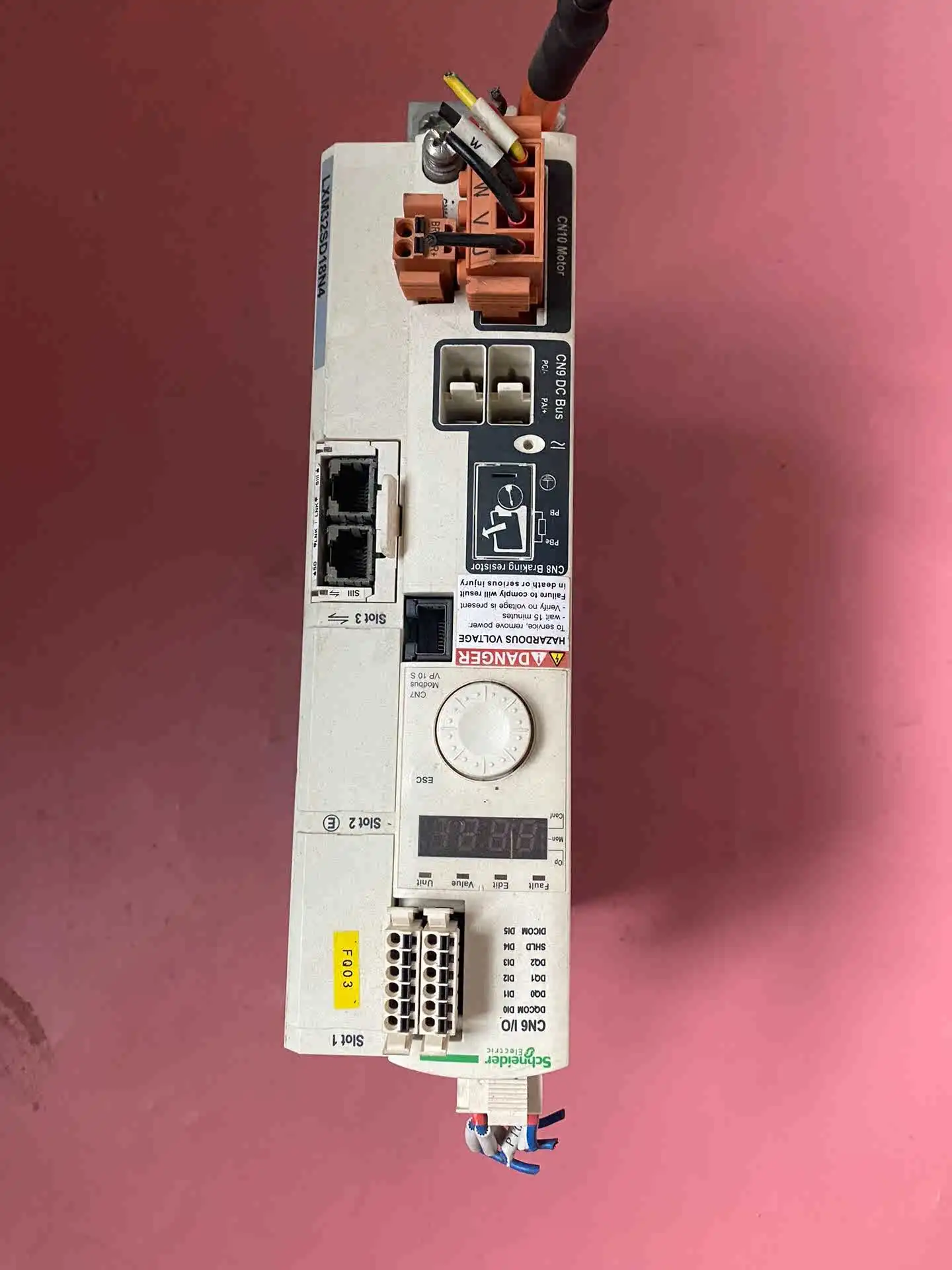 

LXM32SD18N4 Servo Drive for Schneider