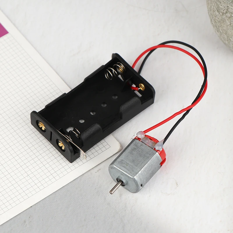 130 Motor Kit With 2x Battery Storage Case And Switch 16500 RPM Mini Student DIY Electronic Motor Circuit Models Kit